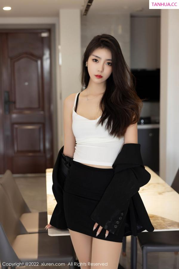 可乐Vicky  [XiuRen]高清写真图 2022.09.01 No.5530 可樂Vicky第2张图片